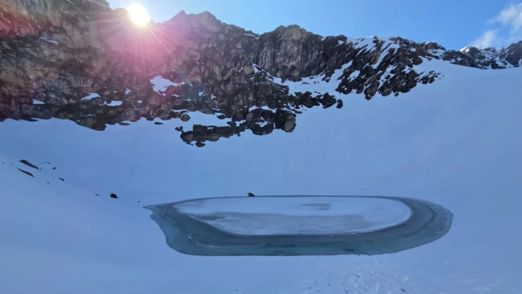 Why You Should Choose the Roopkund Trek – The Ultimate Himalayan Adventure